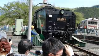 「SLパレオエクスプレス号」三峰口駅転車台　２０１９年４月２８日　埼玉県秩父市荒川