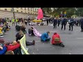 finnish police against climate hippies suomen poliisi vastaan ilmastohipit