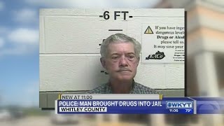Police: Man brought drugs into Whitley County jail