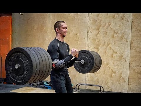 Приседания Зерхера со штангой