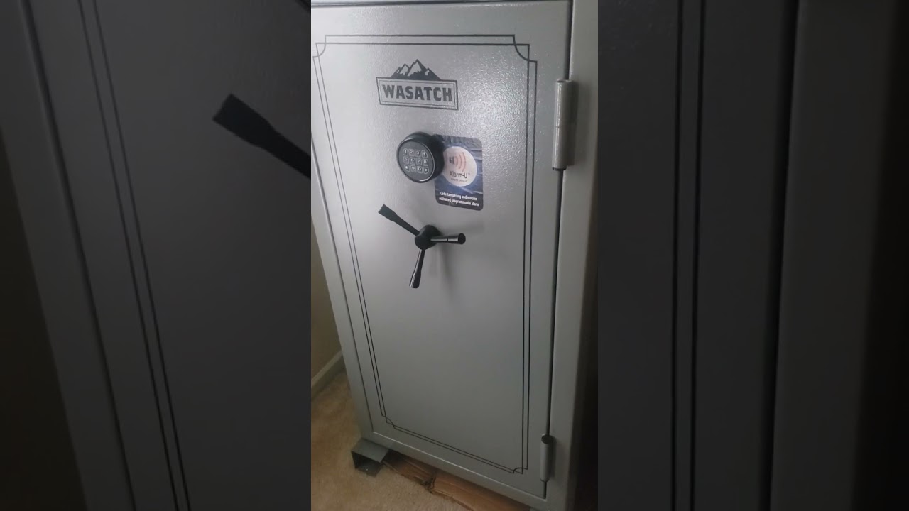 Wasatch 40 Gun Safe. - YouTube