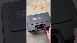 Unboxing the “new” Taurus TS9…👀 #unboxing #taurusarmas #unboxingvideo #pewpew