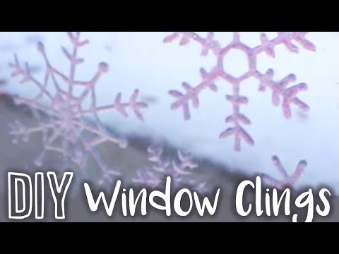 DIY Snowflake Window Clings ❄ DIY Snowflake Window Clings ❄