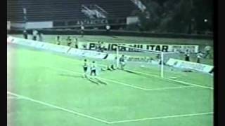 Roberto Carlos 40 meter freekick