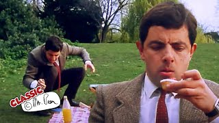 Mr Bean Picnic is Ruined | Mr Bean Funny Clips | Classic Mr Bean