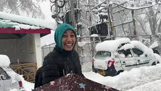 Barf Na Sirf Reel Mai Acchi Lgti Hai Real Mai Ni 🥹 | Manali  Himachal Pradesh| 28 February 2025