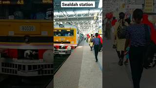 sealdah station 🚂🚃🚃🚃🚃 #railwayoperations #shortsviral #indiarailway 👍