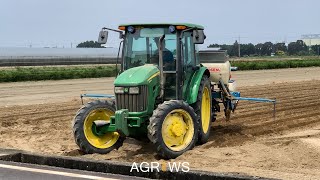 玉米播種機 | JOHN DEERE 5095M | 裕農鹿曳引機 Corn Planter