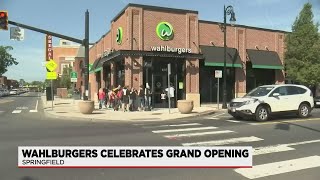 Wahlburgers opens long-awaited location in downtown Springfield