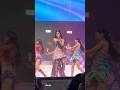 MIKHAIAH FOCUSED FANCAM | BINI MIKHA AND BINI AIAH AT BINIVERSE #bini #biniph #fyp #shorts #aiah