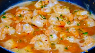 Camarones al Ajillo en una rica salsa