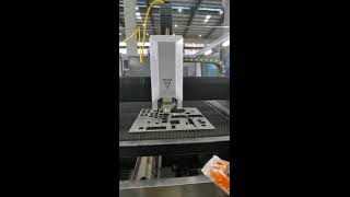 3000W fiber laser cutting machine cut 1 mm stainless steel