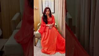 Melody Queen 👑 Shreya Ghoshal Full Screen Status ❤️ || #ShreyaGhoshal #Shorts