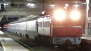 【ジョイント音最高！】寝台特急カシオペア紀行青森行き返却回送 回9110レ EF81-98号機+E26系小金井駅高速通過