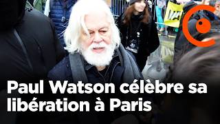 Paul Watson célèbre sa libération à Paris et promet continuer de combattre la chasse à la baleine