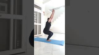 Utkatasana Yoga | Chair Pose Yoga | Utkatasana Benefits | उत्कटासन योग करने का सही तरीका #shorts