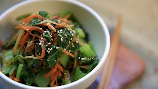 【蘿潔塔的廚房】薑絲炒芥菜：芥菜含有豐富的胡蘿蔔素、維生素B等營養，多吃蔬菜有益健康喔。