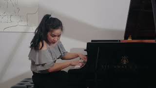 Michelle Nam Plays Haydn Sonata in E Major (Hob.XVI: No.31)