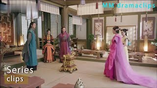 灰姑娘1身紅裙亮相，霸道王爺眼睛都看直了，嘴上卻不肯承認！【ep5-2】