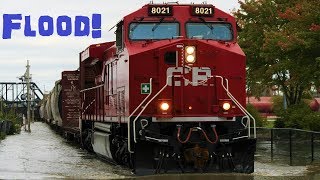 Canadian Pacific Train Traverses Flooded Railroad Tracks in Davenport, Iowa!