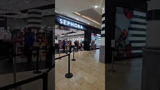 #england #sephora  #shopping #centre #goodday #busy #انگلیس #خرید #شلوغی #قطار #روزعالی #سنتر #برند