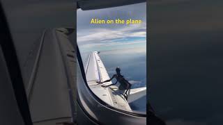 Alien captured on the plane #ufo #oddlysatisfying #best #short