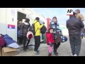 Migrants entering Serbia endure freezing weather