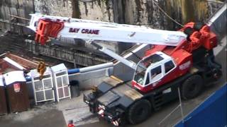 Tadano GR500XL mobile crane moving