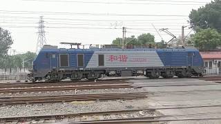 【铁路随拍(China Railway)】即将消失的道口 大红门站槐房路道口 丰双线货列及机车合集 SS4G/DF4D/HXD2B/HXN3/GC270