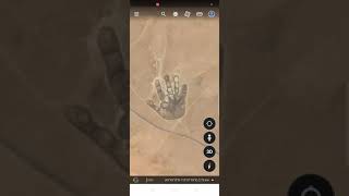 Big Hand In Map Short