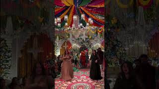 Chunni meri rang de lalariya | wedding dance |  Pakistani wedding dance | #shorts