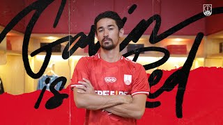 Gavin Kwan is Red