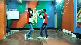 Akh Lad Jaave dance video | Loveratri |