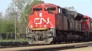 (HD) Random CN and VIA trains on the Dundas Sub (19/05/2017)