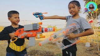 Nerf Battle shooter Modurus VS zombie strike ทิกเกอร์โชว์ ท้าดวล ไลอ้อนพิงค์