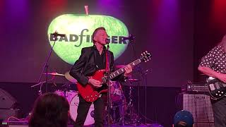 Suitcase - Badfinger featuring Joey Molland (2/28/2023)