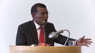 Lecture with Mohamed Nasheed - the Maldives: Will democracy prevail?