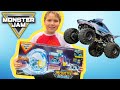 Monster Jam MEGALODON Monster Truck Car Wash (MAGIC Color Change!!) Monster Truck Toys