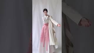 Cabbage flavored fall and winter elements #hanfu