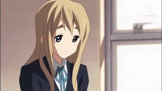 Mugi plays a song