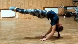 Skiing Tricks, Gymnastics, Yoyo Tricks & More | Awesome Archive