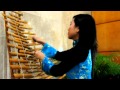 Grass Green plays traditional instruments