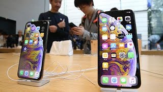 新ｉＰｈｏｎｅ発売　直営店に行列