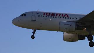 Aterragem da IBERIA no Aeroporto de Lisboa - Landing at Lisbon Airport