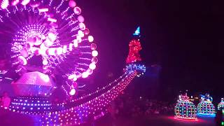 Awesome Night Parade Hong Kong Disneyland Part 2/2 (香港迪士尼樂園 迪士尼光影匯 夜間巡遊)