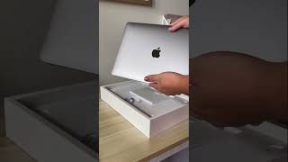 Unbox my 13” MacBook Pro with me (M2 chip + Touch Bar)