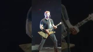 A Plateia Não Deixou James Hetfield Cantar Master of Puppets Metallica