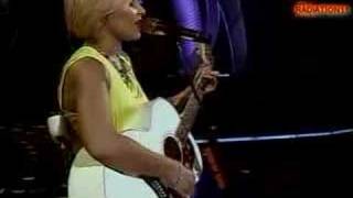 Nelly Furtado en Viña 2008 - 08 All Good Things