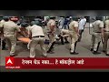 nashik police mock drill नाशिक पोलिसांचं मॉकड्रील पाहून नाशिककर बुचकळ्यात कोरोनाच्या नियमांचा भंग