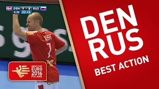 Eggert scores from wing to wing | EHF EURO 2016